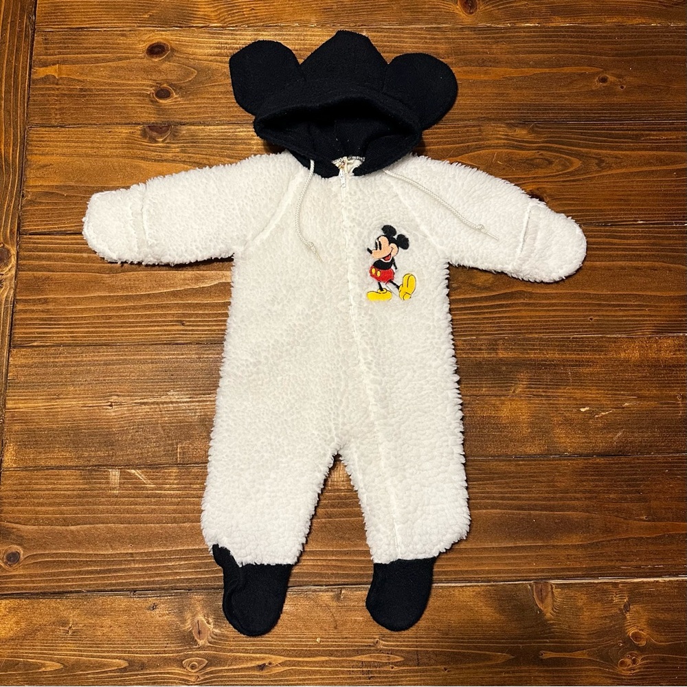 Vintage Obion Disney infant fuzzy fleece jumper, Mickey and Friends.